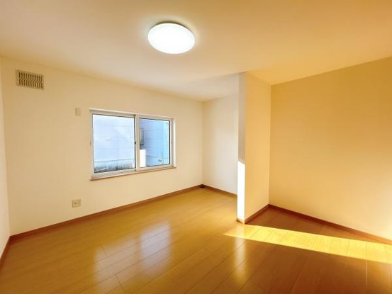 detached 北海道岩見沢市南町八条２丁目2番12号　小田ﾋﾞﾙ1F