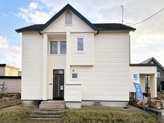 detached 北海道岩見沢市南町八条２丁目2番12号　小田ﾋﾞﾙ1F