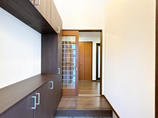 detached 北海道岩見沢市南町八条２丁目2番12号　小田ﾋﾞﾙ1F