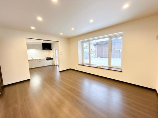 detached 北海道岩見沢市南町八条２丁目2番12号　小田ﾋﾞﾙ1F