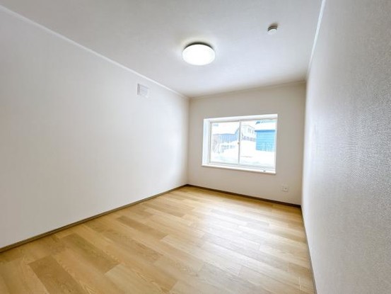 detached 北海道岩見沢市南町八条２丁目2番12号　小田ﾋﾞﾙ1F