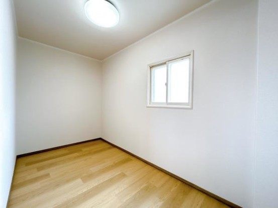 detached 北海道岩見沢市南町八条２丁目2番12号　小田ﾋﾞﾙ1F