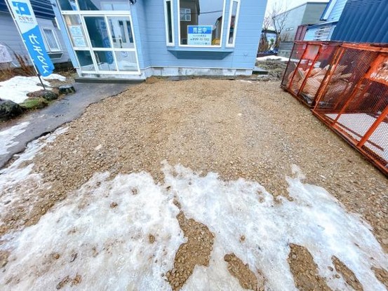 detached 北海道岩見沢市南町八条２丁目2番12号　小田ﾋﾞﾙ1F