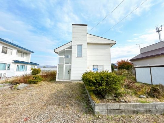 detached 北海道岩見沢市南町八条２丁目2番12号　小田ﾋﾞﾙ1F