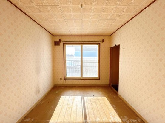 detached 北海道岩見沢市南町八条２丁目2番12号　小田ﾋﾞﾙ1F