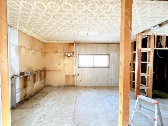 detached 北海道岩見沢市南町八条２丁目2番12号　小田ﾋﾞﾙ1F