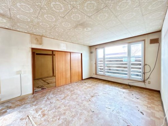 detached 北海道岩見沢市南町八条２丁目2番12号　小田ﾋﾞﾙ1F