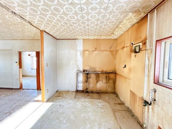 detached 北海道岩見沢市南町八条２丁目2番12号　小田ﾋﾞﾙ1F