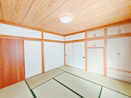 detached 北海道紋別郡遠軽町岩見通北１０丁目
地図を見る