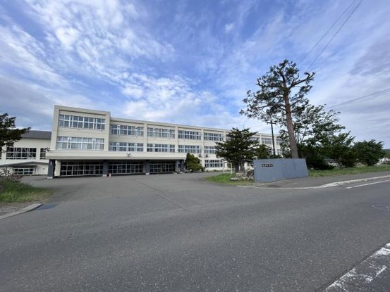 detached 北海道紋別郡遠軽町岩見通北１０丁目
地図を見る