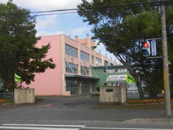 detached 北海道根室市駒場町３丁目
地図を見る