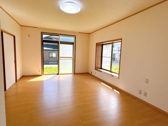 detached 青森県十和田市大字三本木字稲吉85-66