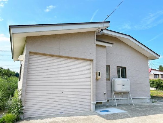 detached 青森県十和田市大字三本木字稲吉85-66