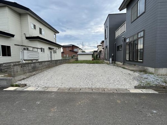 detached 青森県十和田市大字三本木字稲吉85-66