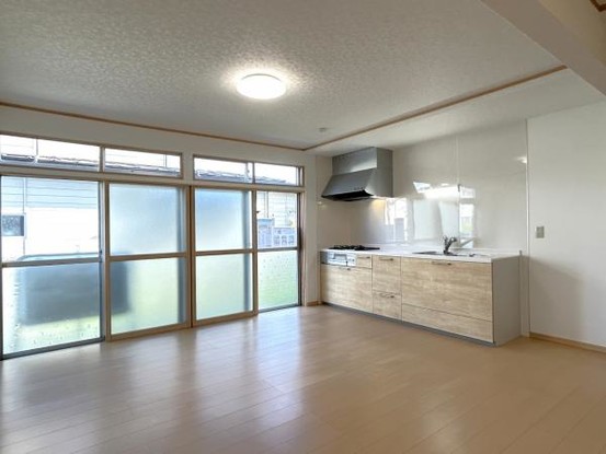 detached 青森県十和田市大字三本木字稲吉85-66