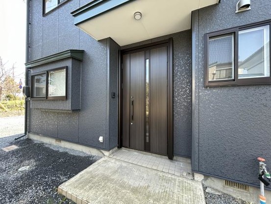 detached 青森県上北郡おいらせ町新助川原
地図を見る