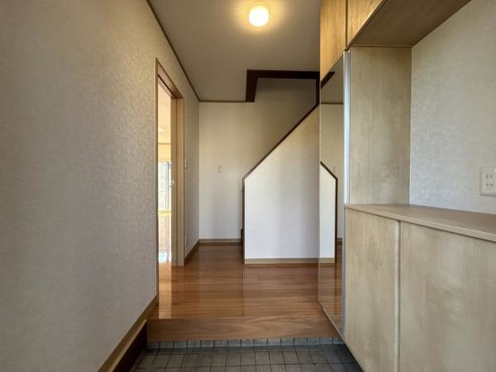 detached 青森県上北郡おいらせ町新助川原
地図を見る