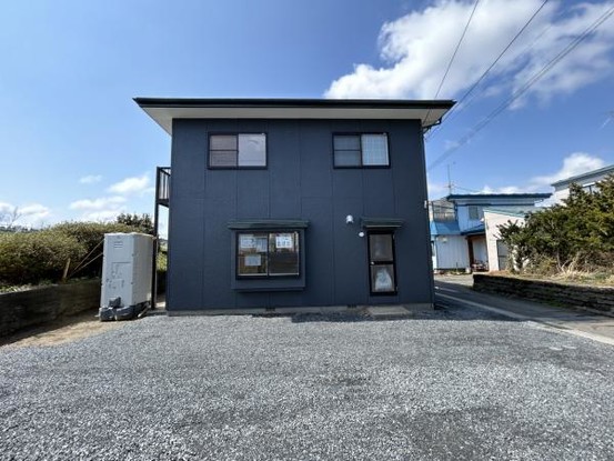 detached 青森県上北郡おいらせ町新助川原
地図を見る