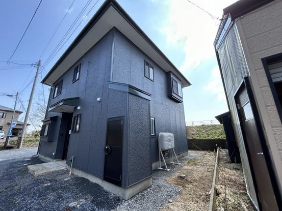 detached 青森県上北郡おいらせ町新助川原
地図を見る