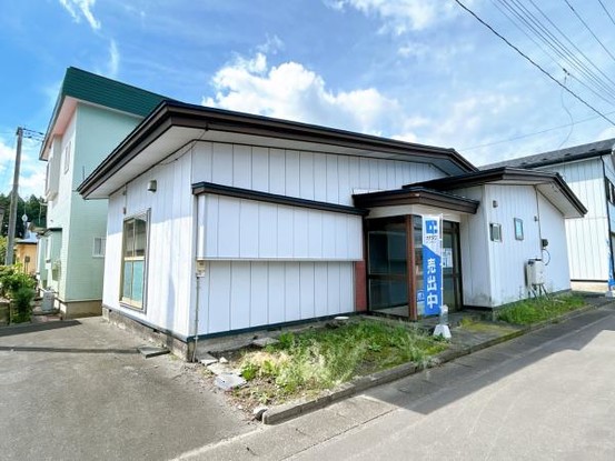 detached 青森県十和田市大字三本木字稲吉85-66
