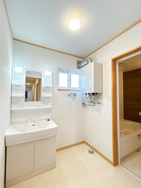 detached 青森県八戸市城下１丁目14-4　地代所ビル　1-C号室