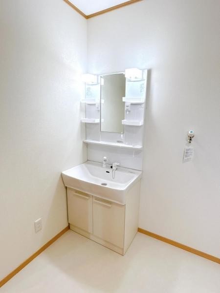 detached 青森県八戸市城下１丁目14-4　地代所ビル　1-C号室