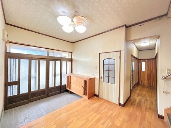 detached 青森県弘前市大字八幡町２丁目８-６　プレステージ青山１０５