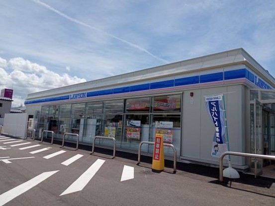 detached 青森県弘前市大字八幡町２丁目８-６　プレステージ青山１０５