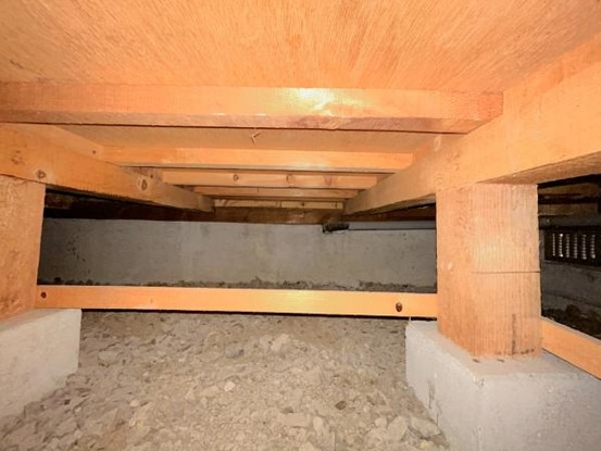 detached 青森県弘前市大字八幡町２丁目８-６　プレステージ青山１０５