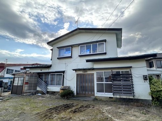 detached 青森県弘前市大字八幡町２丁目８-６　プレステージ青山１０５