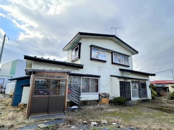 detached 青森県弘前市大字八幡町２丁目８-６　プレステージ青山１０５