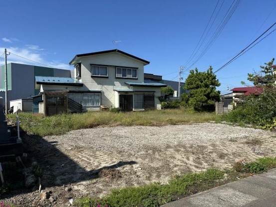 detached 青森県弘前市大字八幡町２丁目８-６　プレステージ青山１０５