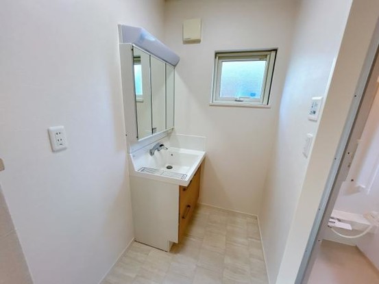 detached 岩手県紫波郡紫波町中島字前郷
地図を見る