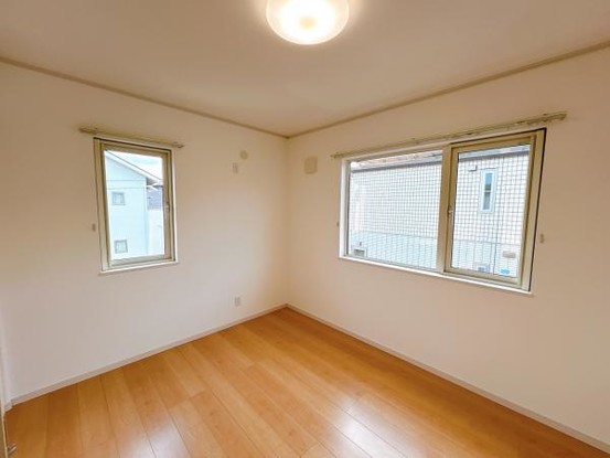 detached 岩手県紫波郡紫波町中島字前郷
地図を見る