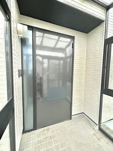 detached 秋田県南秋田郡八郎潟町字昼根下
地図を見る