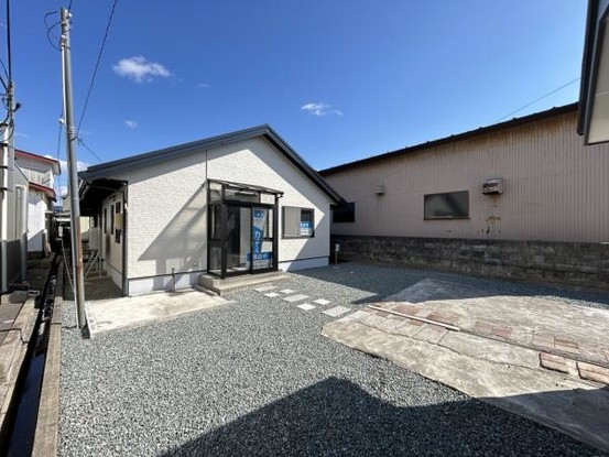detached 秋田県南秋田郡八郎潟町字昼根下
地図を見る