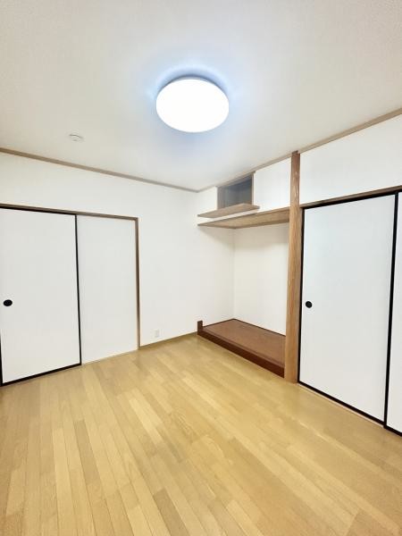 detached 秋田県南秋田郡八郎潟町字昼根下
地図を見る