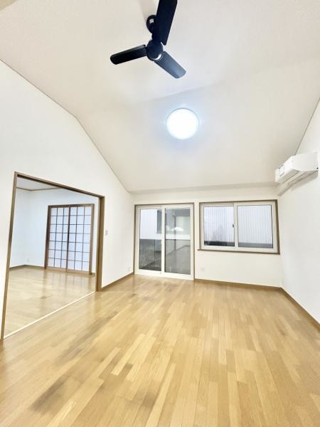detached 秋田県南秋田郡八郎潟町字昼根下
地図を見る