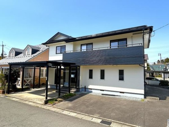 detached 秋田県潟上市天王字江川上谷地
地図を見る
