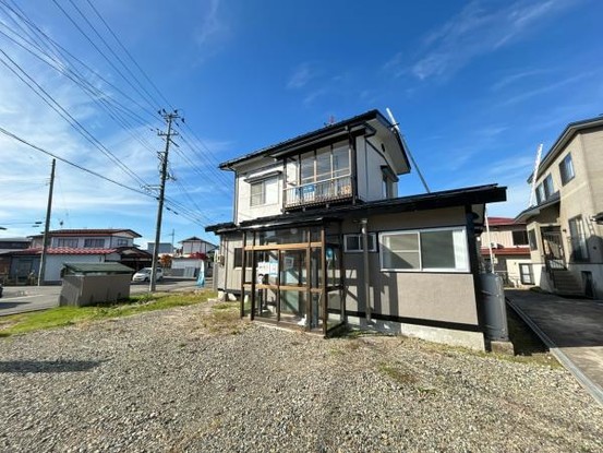 detached 秋田県横手市横山町
地図を見る