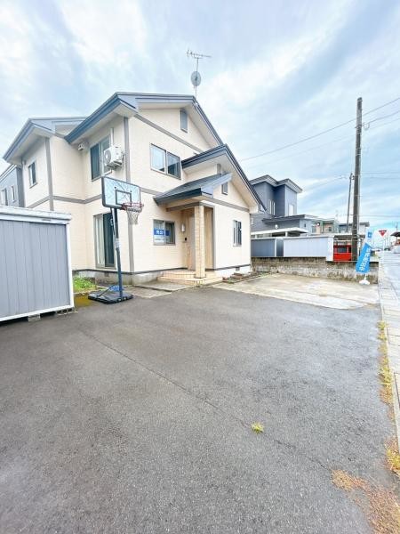 detached 秋田県横手市婦気大堤字婦気前272-1　ベルウッド101号