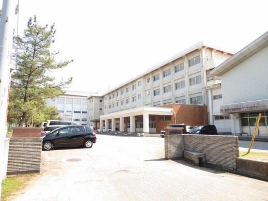 detached 山形県鶴岡市稲生１丁目
地図を見る