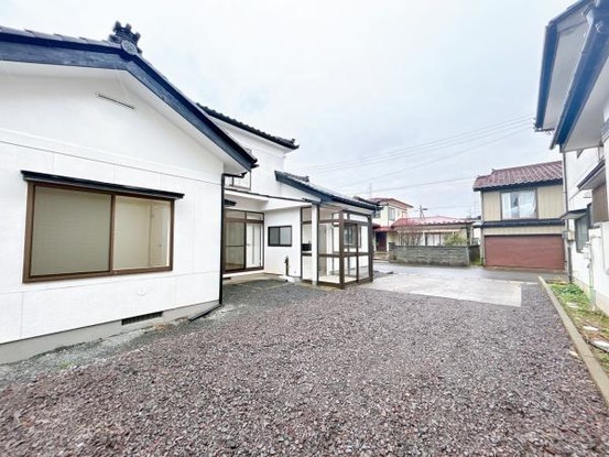 detached 山形県酒田市光ケ丘５丁目
地図を見る