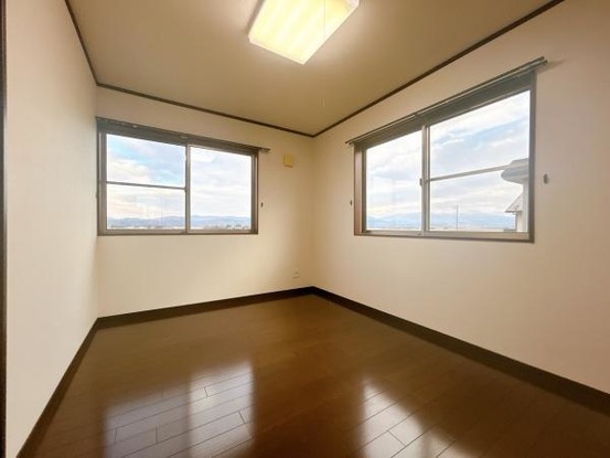 detached 山形県鶴岡市藤の花１丁目
地図を見る