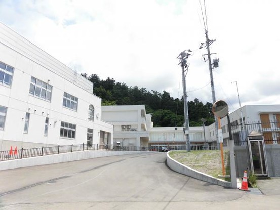 detached 山形県山形市鉄砲町３丁目3-11　フェアリーテール　2-E