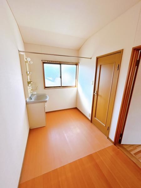 detached 山形県山形市鉄砲町３丁目3-11　フェアリーテール　2-E