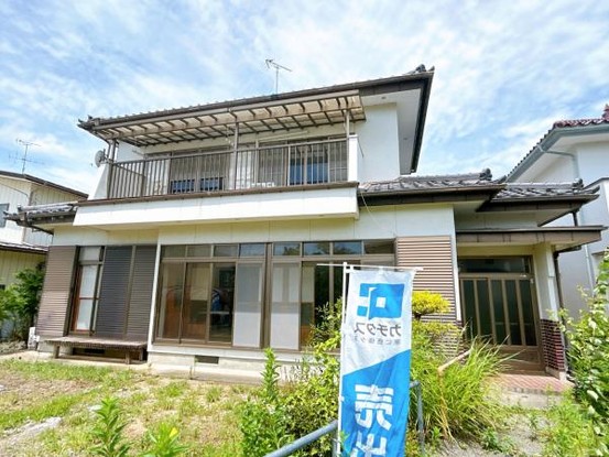 detached 福島県西白河郡泉崎村大字関和久字八雲神社
地図を見る