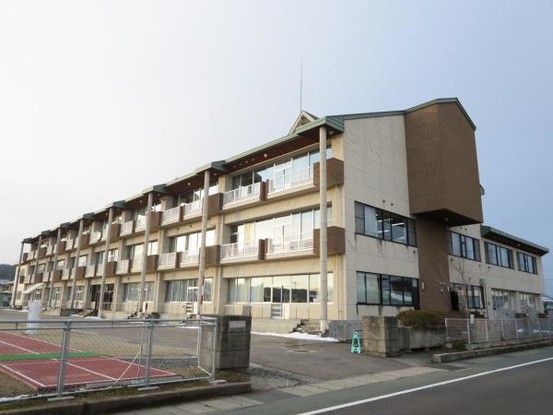 detached 福島県会津若松市町北町大字上荒久田字崖下77-2