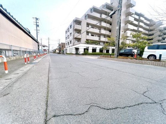 apartment 新潟県新潟市中央区小張木３丁目10-25