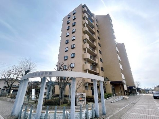 apartment 新潟県新潟市中央区小張木３丁目10-25